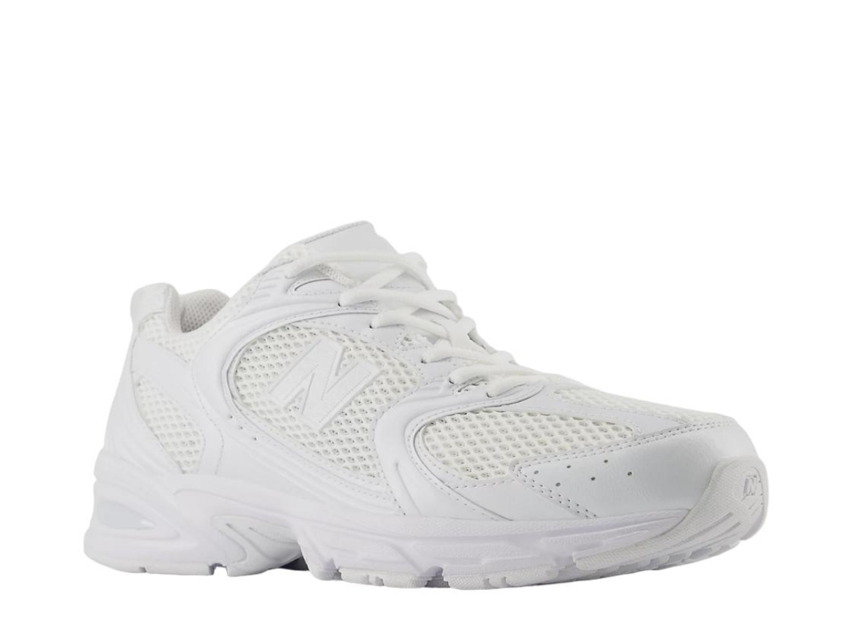 https://d2cva83hdk3bwc.cloudfront.net/new-balance-530-white---3.jpg