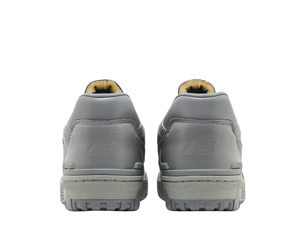 https://d2cva83hdk3bwc.cloudfront.net/new-balance-550-concrete-5.jpg