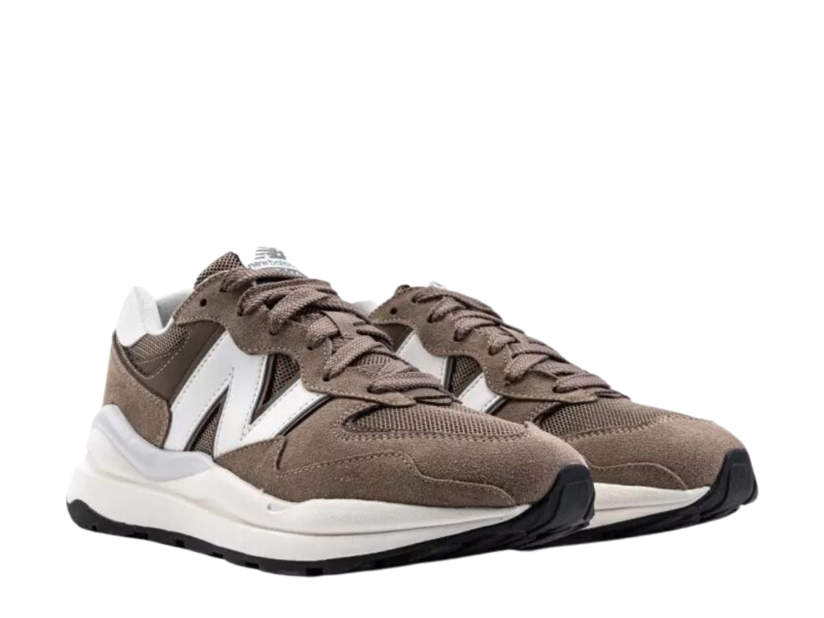 https://d2cva83hdk3bwc.cloudfront.net/new-balance-57-40-brown-2.jpg