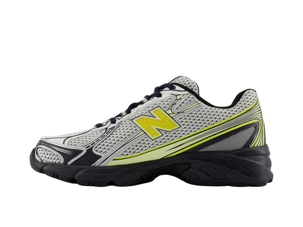 https://d2cva83hdk3bwc.cloudfront.net/new-balance-740v2-sea-salt-phantom-2.jpg
