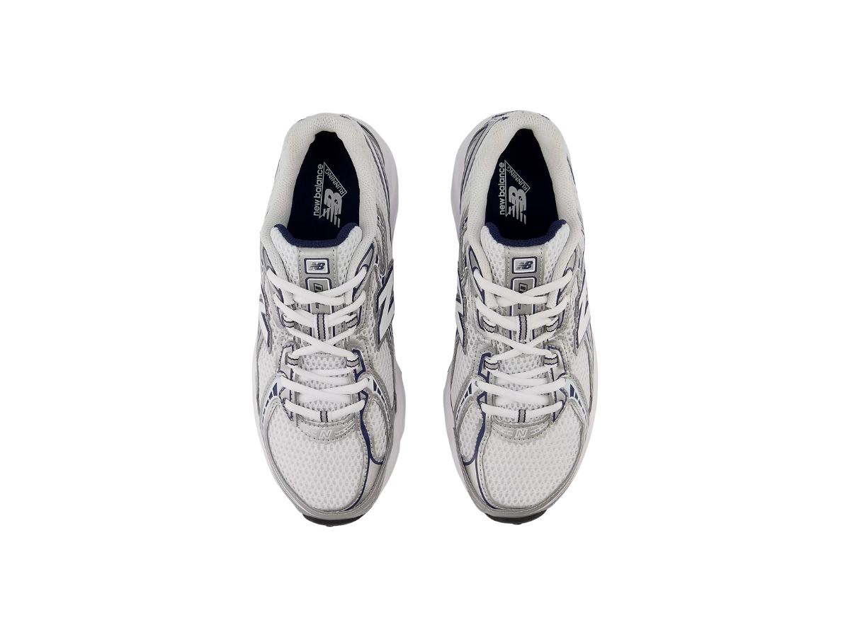 https://d2cva83hdk3bwc.cloudfront.net/new-balance-740v2-white-shadow-grey-navy-4.jpg
