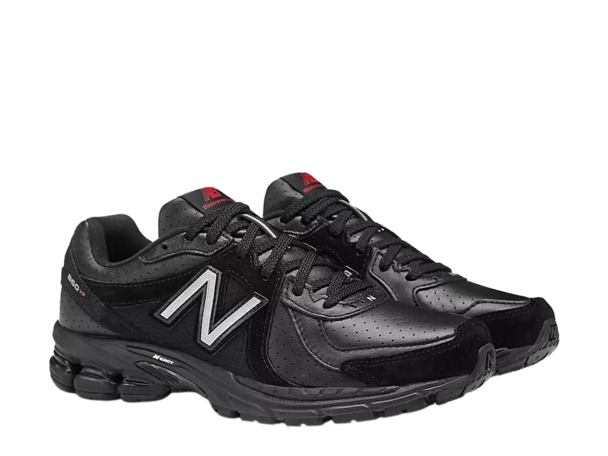 https://d2cva83hdk3bwc.cloudfront.net/new-balance-860v2-thisisneverthat-black-3.jpg