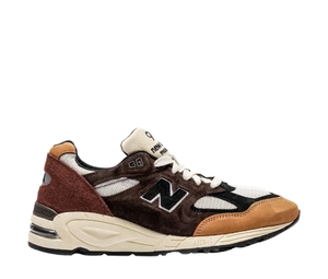 Buy New Balance 990v2 Made in USA Brown Beige at Sasom – Authentic and Ready to Ship