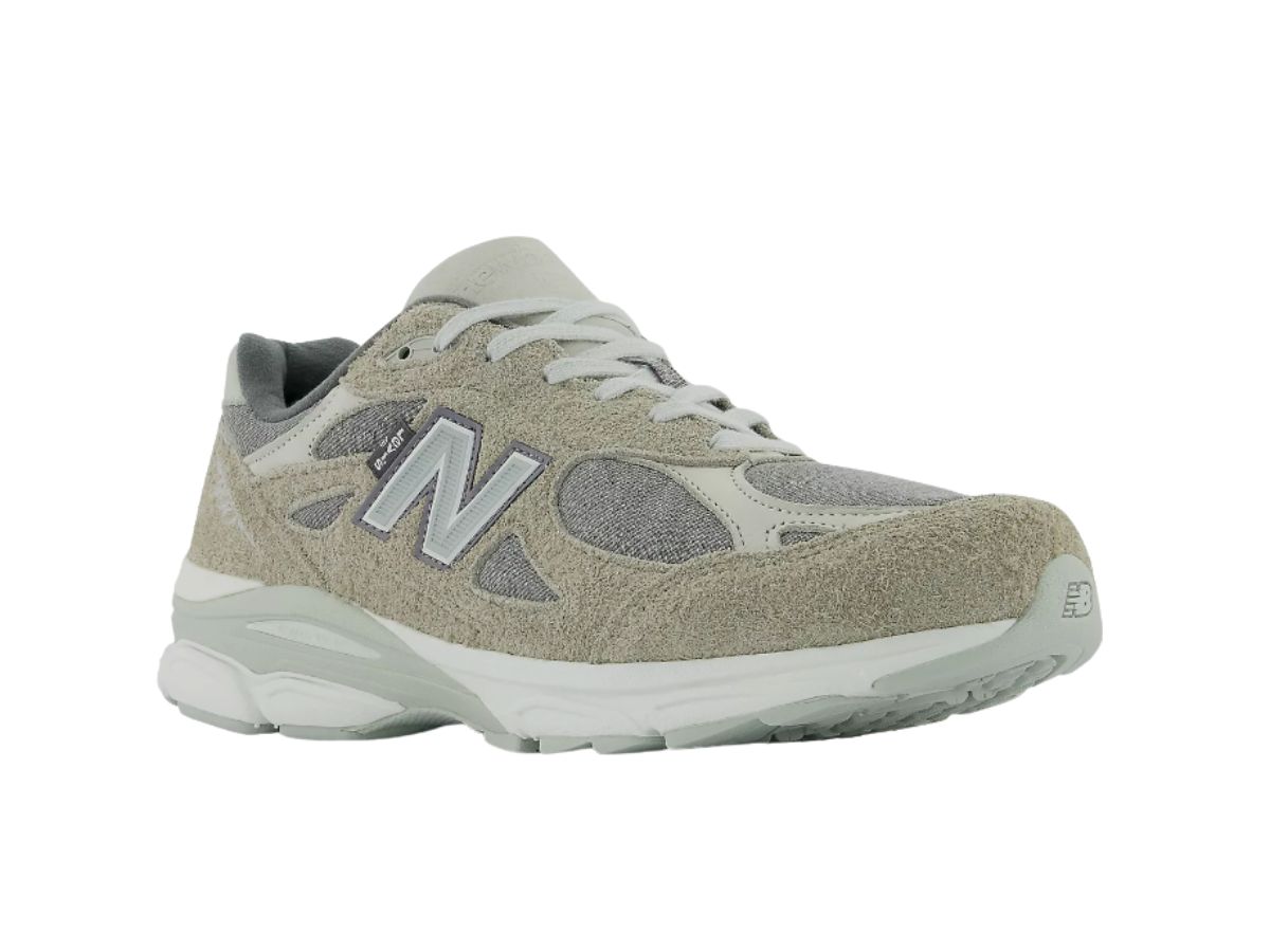 https://d2cva83hdk3bwc.cloudfront.net/new-balance-990v3-levi-s-elephant-skin-2.jpg