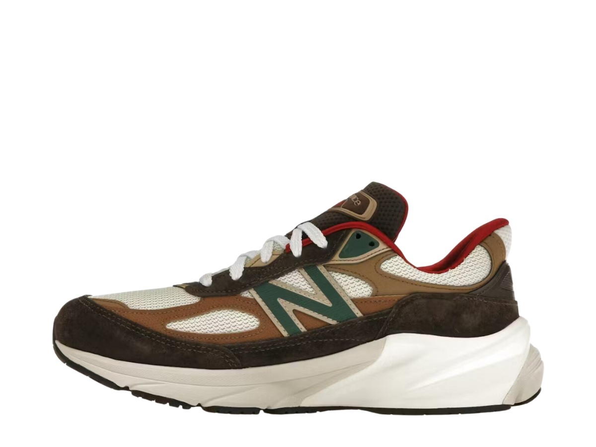 https://d2cva83hdk3bwc.cloudfront.net/new-balance-990v6-made-in-usa-paris-2.jpg