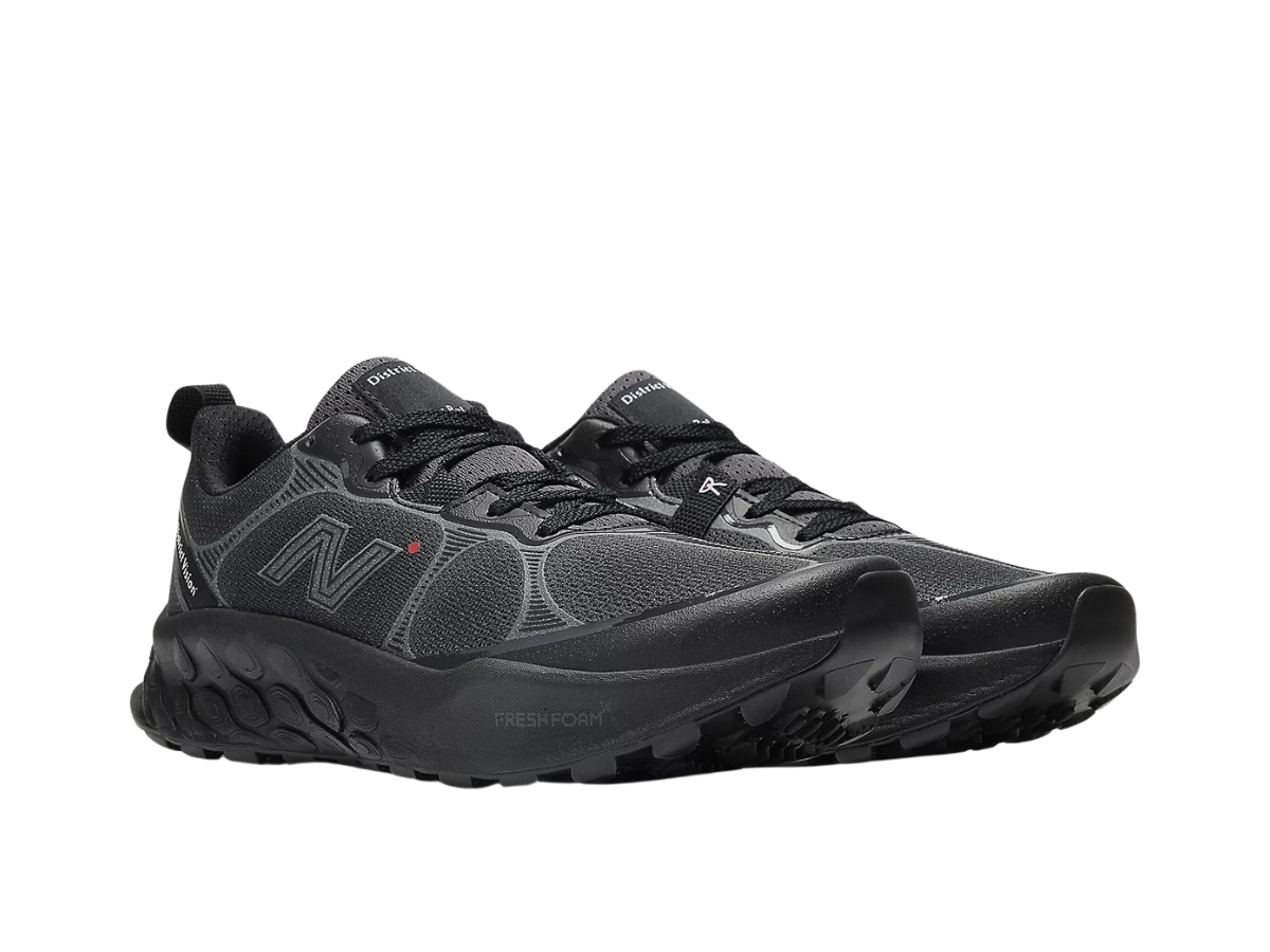 https://d2cva83hdk3bwc.cloudfront.net/new-balance-fresh-foam-x-hierro-v8-trail-district-vision-black-3.jpg