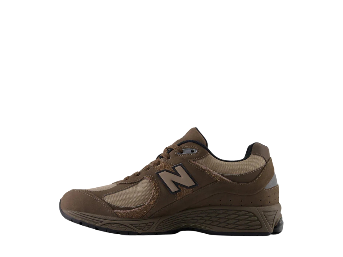 https://d2cva83hdk3bwc.cloudfront.net/new-balance-m2002rpr-brown-2.jpg