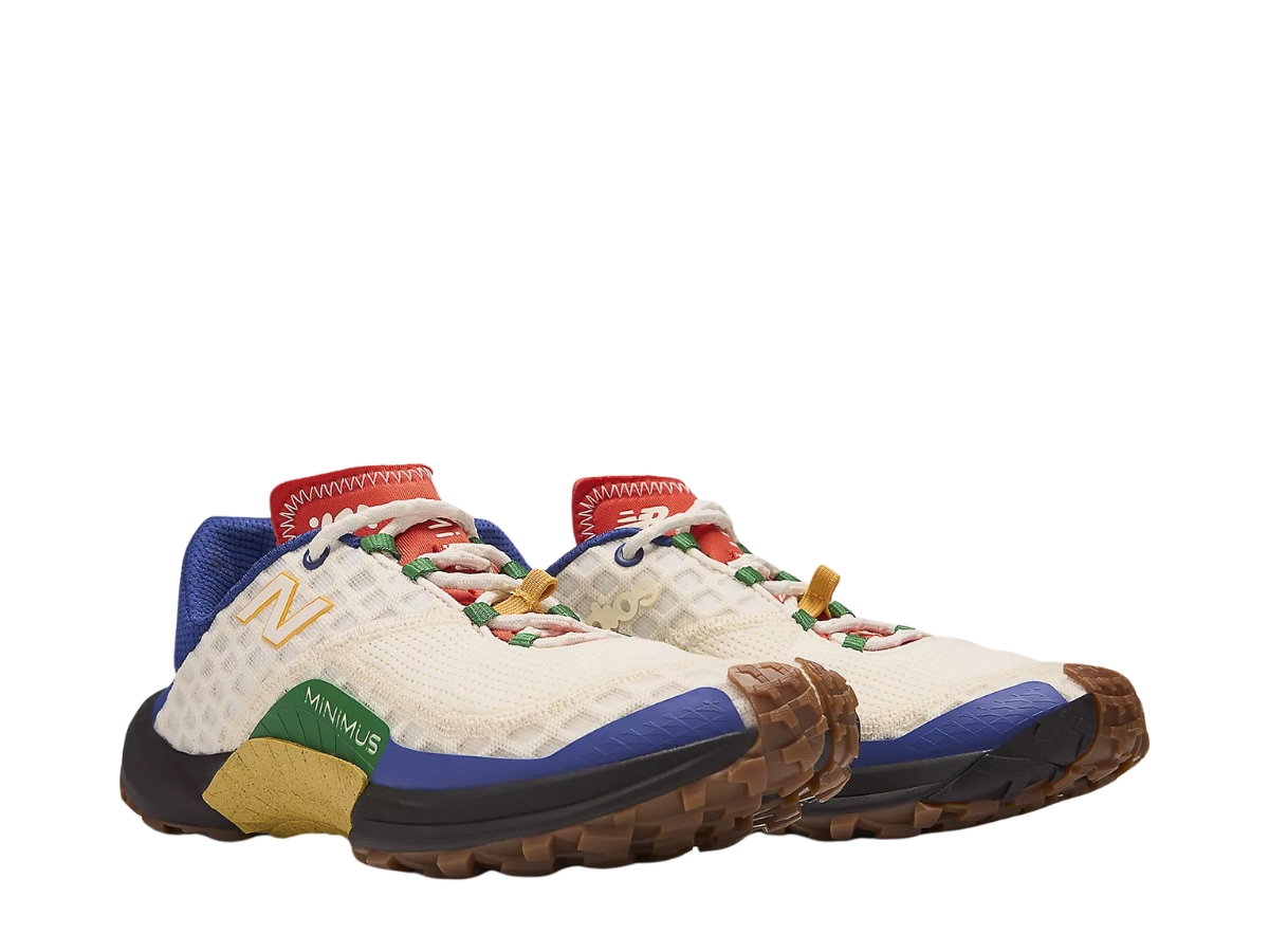 https://d2cva83hdk3bwc.cloudfront.net/new-balance-minimus-trail-ice-studios-pristine-3.jpg