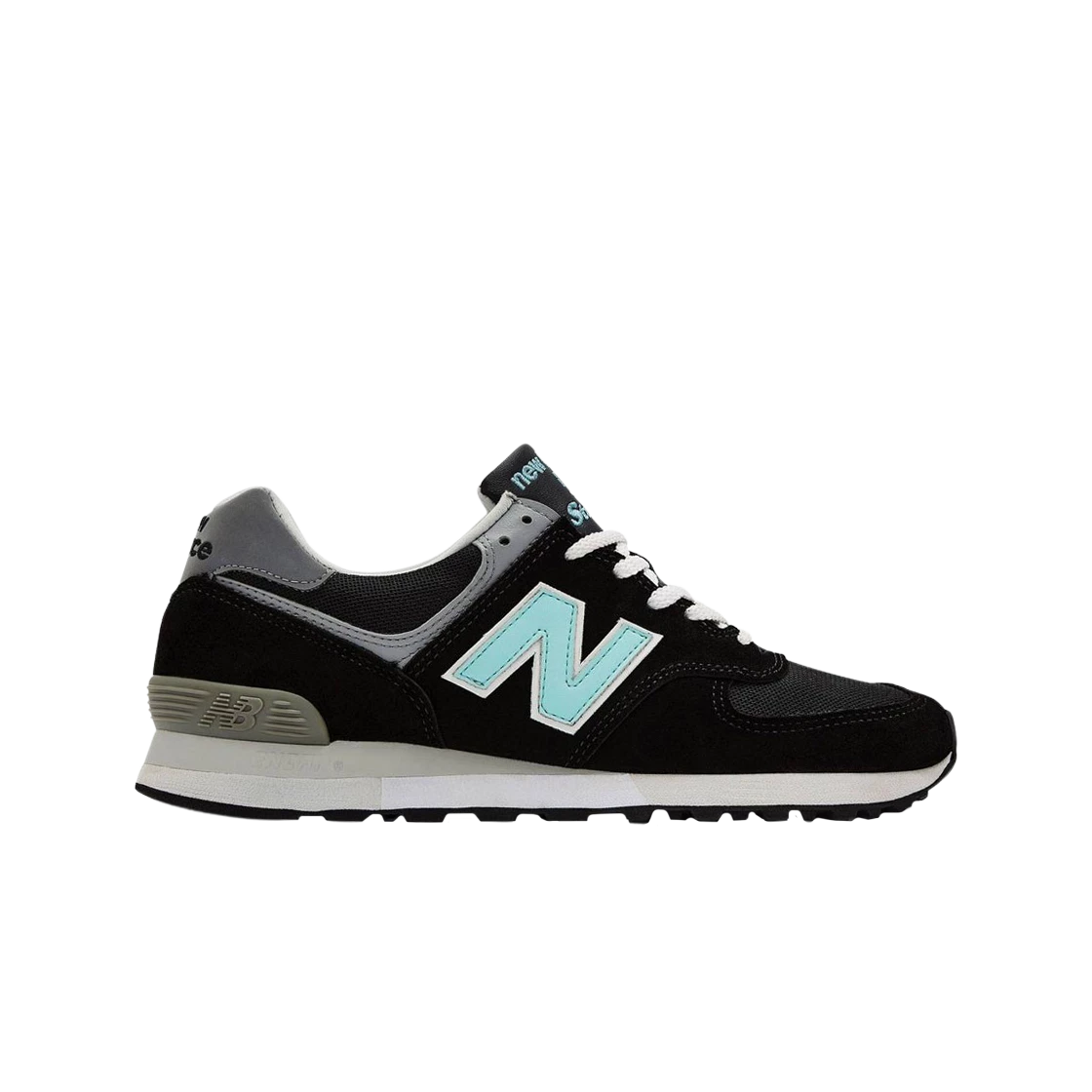 https://d2cva83hdk3bwc.cloudfront.net/new-balance-x-studio-fy7-576-made-in-uk-black-turquoise-2.jpg