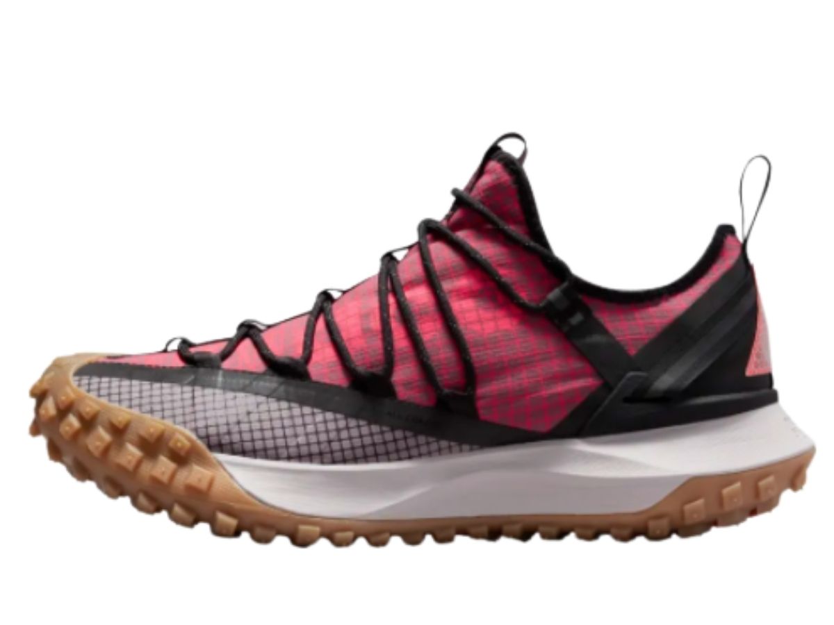 https://d2cva83hdk3bwc.cloudfront.net/nike-acg-mountain-fly-low-flash-crimson-2.jpg