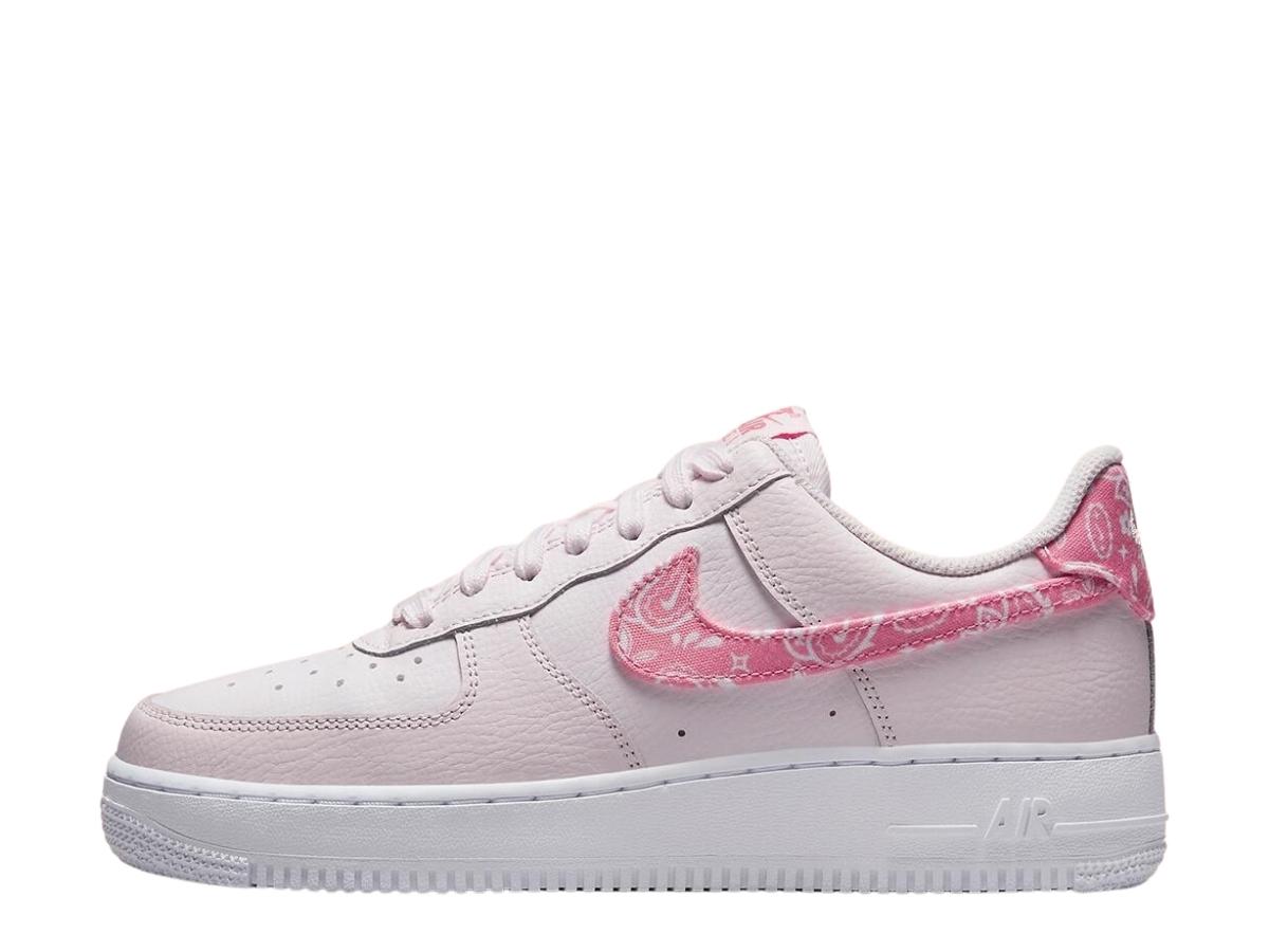 https://d2cva83hdk3bwc.cloudfront.net/nike-air-force-1-low--07-paisley-pack-pink--w--2.jpg