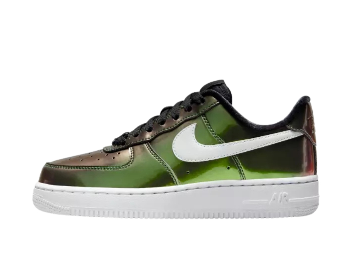 https://d2cva83hdk3bwc.cloudfront.net/nike-air-force-1-low-07-lv8-iridescent-w-2.jpg