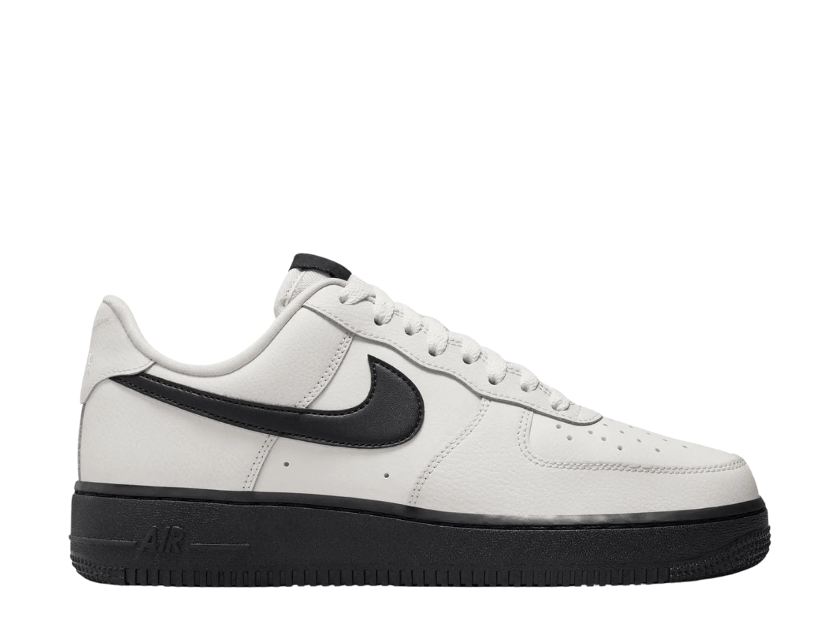 https://d2cva83hdk3bwc.cloudfront.net/nike-air-force-1-low-07-phantom-black-w-1.jpg