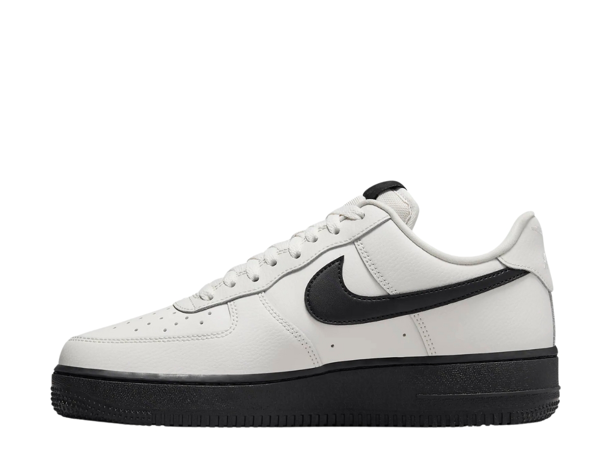 https://d2cva83hdk3bwc.cloudfront.net/nike-air-force-1-low-07-phantom-black-w-2.jpg