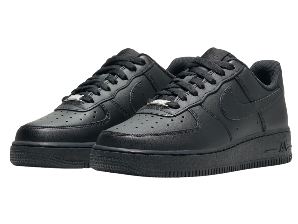 https://d2cva83hdk3bwc.cloudfront.net/nike-air-force-1-low-black--w--3.jpg