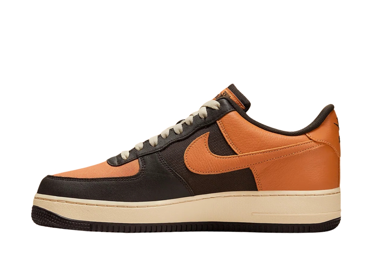 https://d2cva83hdk3bwc.cloudfront.net/nike-air-force-1-low-gore-tex-brown-orange-2.jpg