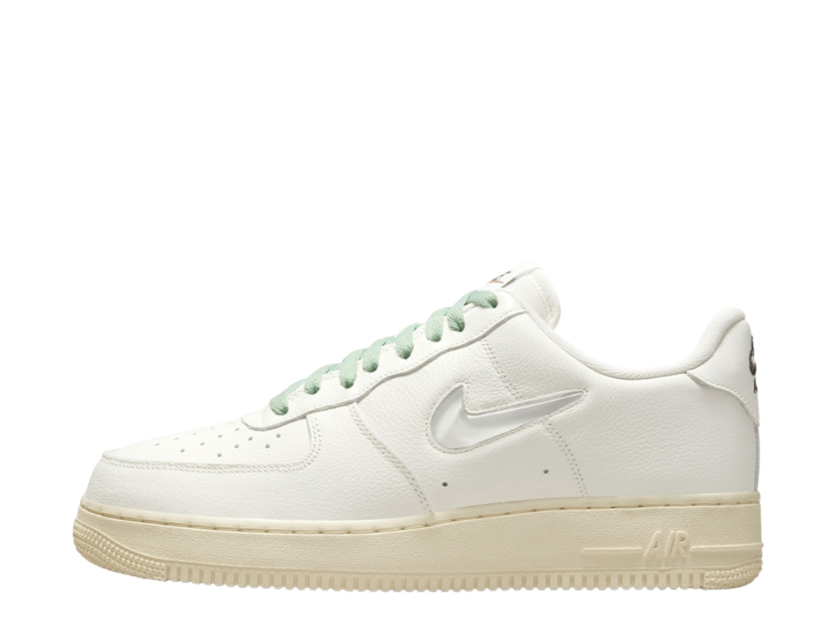 https://d2cva83hdk3bwc.cloudfront.net/nike-air-force-1-low-jewel-certified-fresh-2.jpg