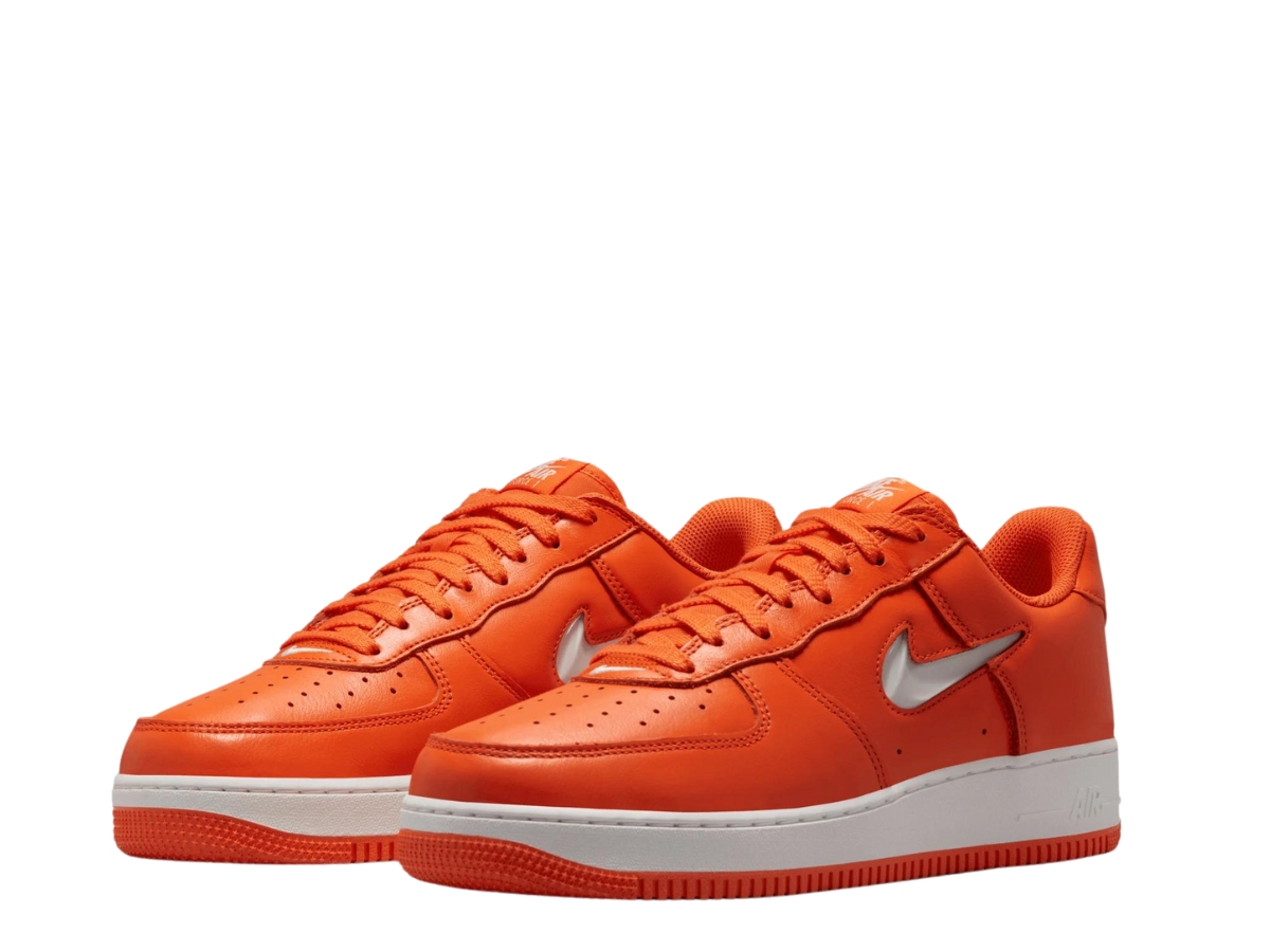 https://d2cva83hdk3bwc.cloudfront.net/nike-air-force-1-low-safety-orange-3.jpg