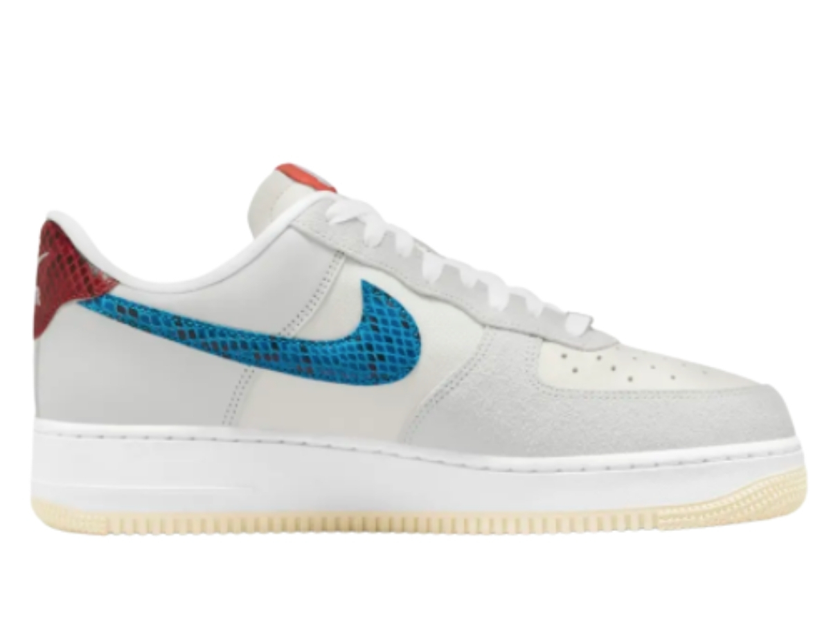 https://d2cva83hdk3bwc.cloudfront.net/nike-air-force-1-low-sp-undefeated-5-on-it-dunk-vs--af1-1.jpg