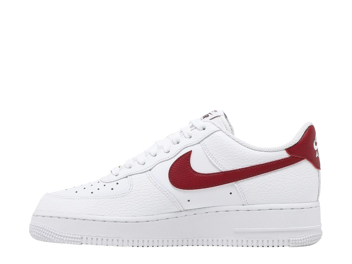 https://d2cva83hdk3bwc.cloudfront.net/nike-air-force-1-low-white-team-red-2.jpg