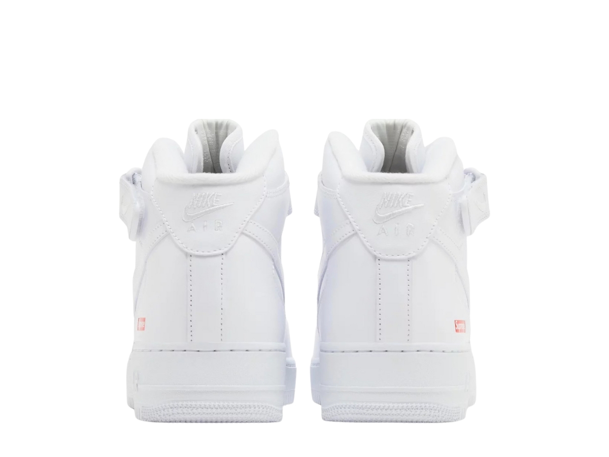 https://d2cva83hdk3bwc.cloudfront.net/nike-air-force-1-mid-supreme-white-4.jpg