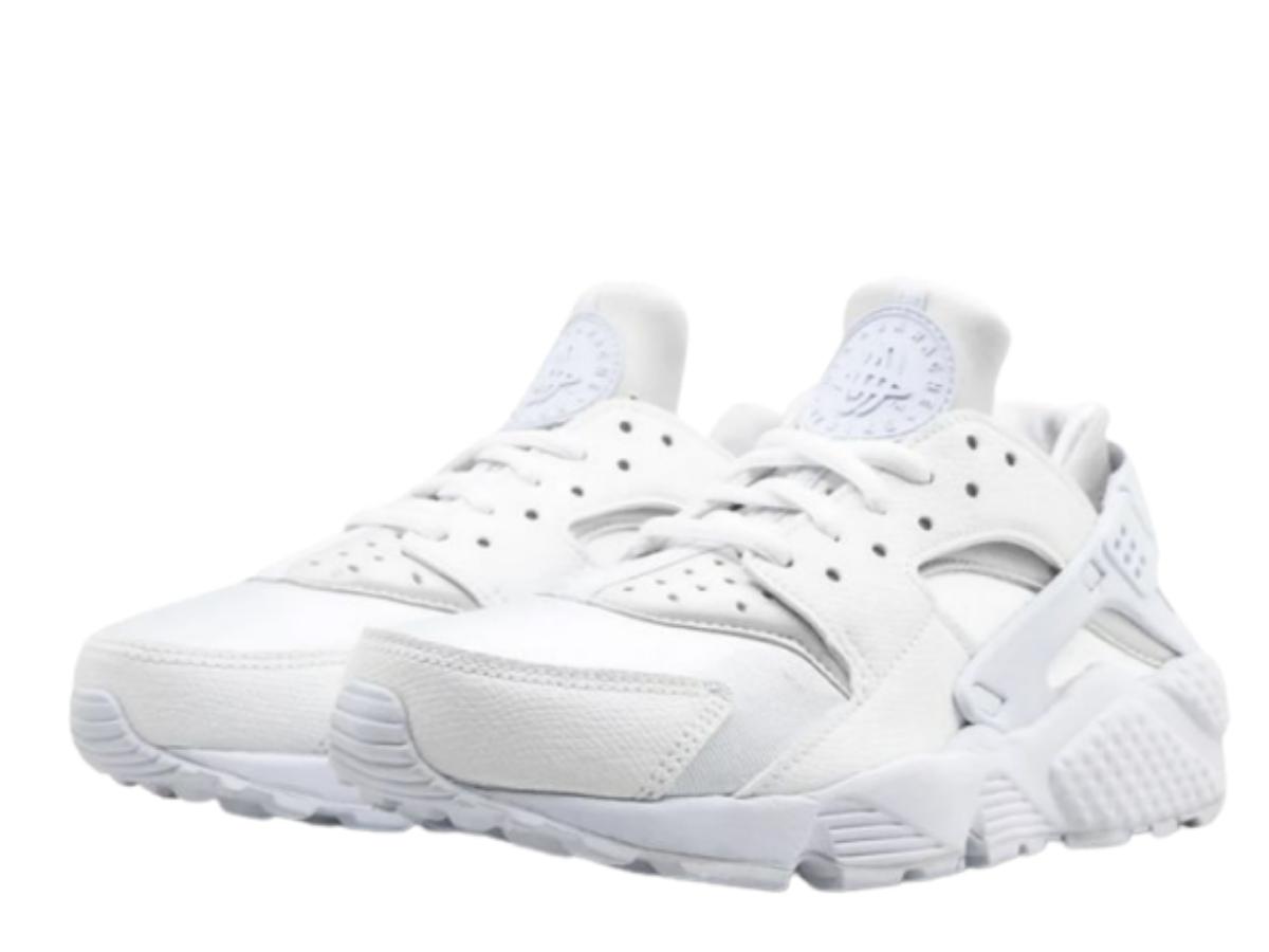 https://d2cva83hdk3bwc.cloudfront.net/nike-air-huarache-run-white-white--w--3.jpg