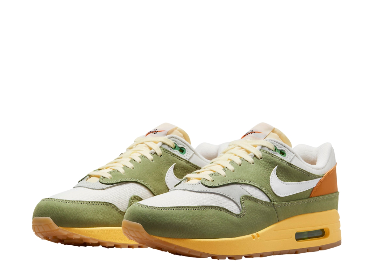 https://d2cva83hdk3bwc.cloudfront.net/nike-air-max-1-design-by-japan--w--3.jpg