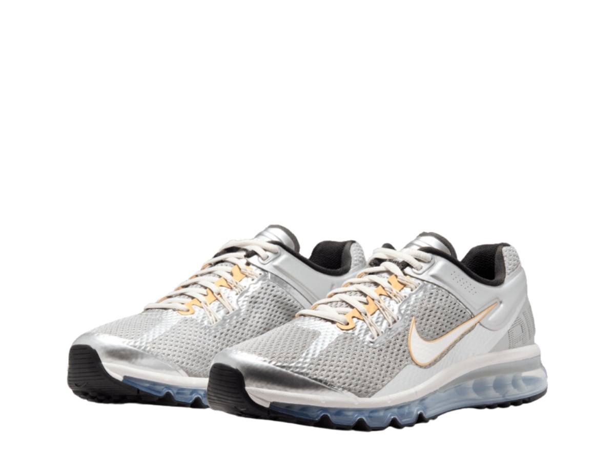 https://d2cva83hdk3bwc.cloudfront.net/nike-air-max-2013-silver-metallic-gold-phantom-3.jpg