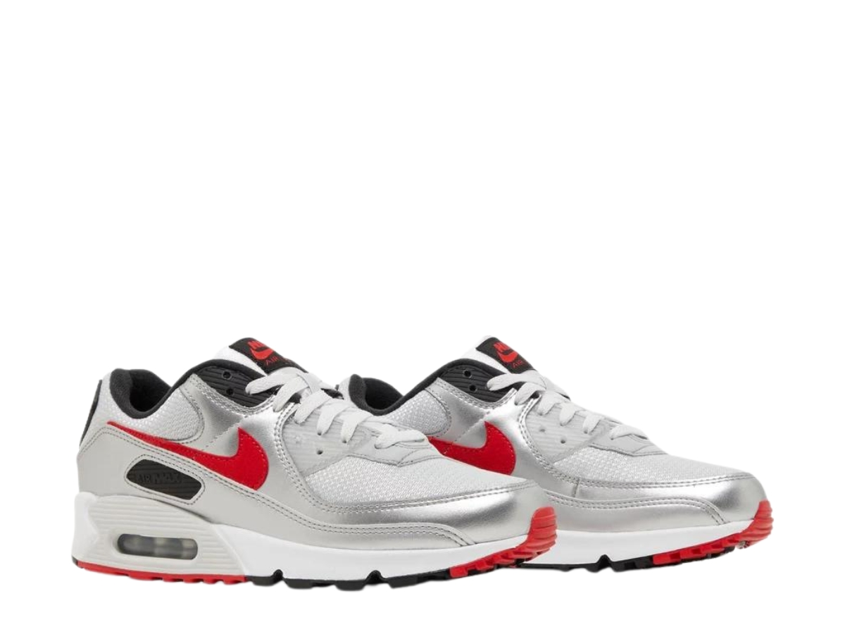 https://d2cva83hdk3bwc.cloudfront.net/nike-air-max-90-icons-silver-bullet-3.jpg