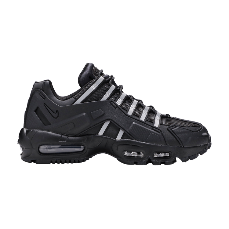 Nike air max 2025 95 triple black ราคา