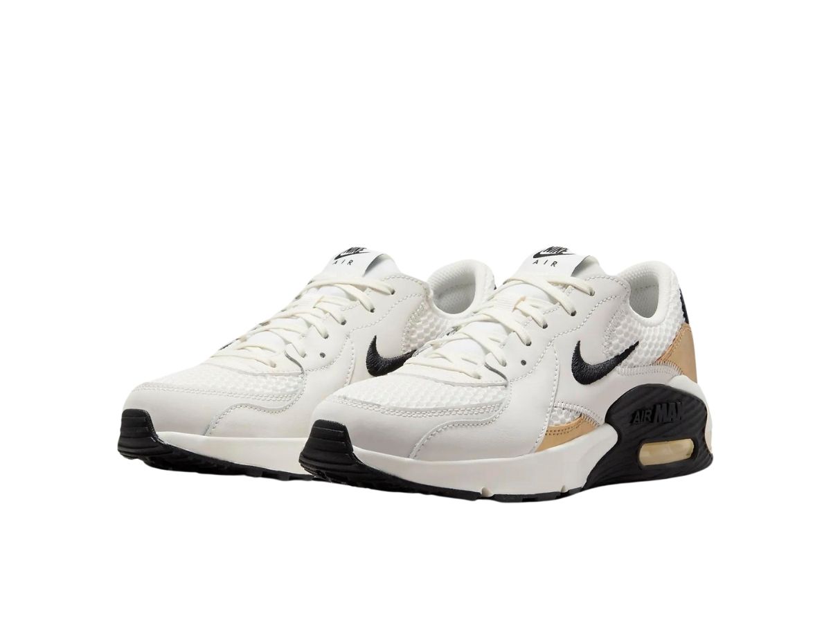 https://d2cva83hdk3bwc.cloudfront.net/nike-air-max-excee-metallic-gold-black--w--5.jpg