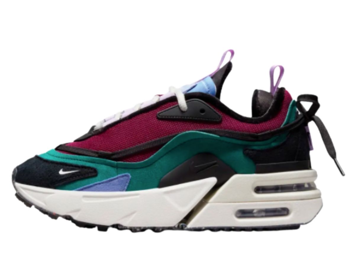 https://d2cva83hdk3bwc.cloudfront.net/nike-air-max-furyosa-night-green--w--2.jpg