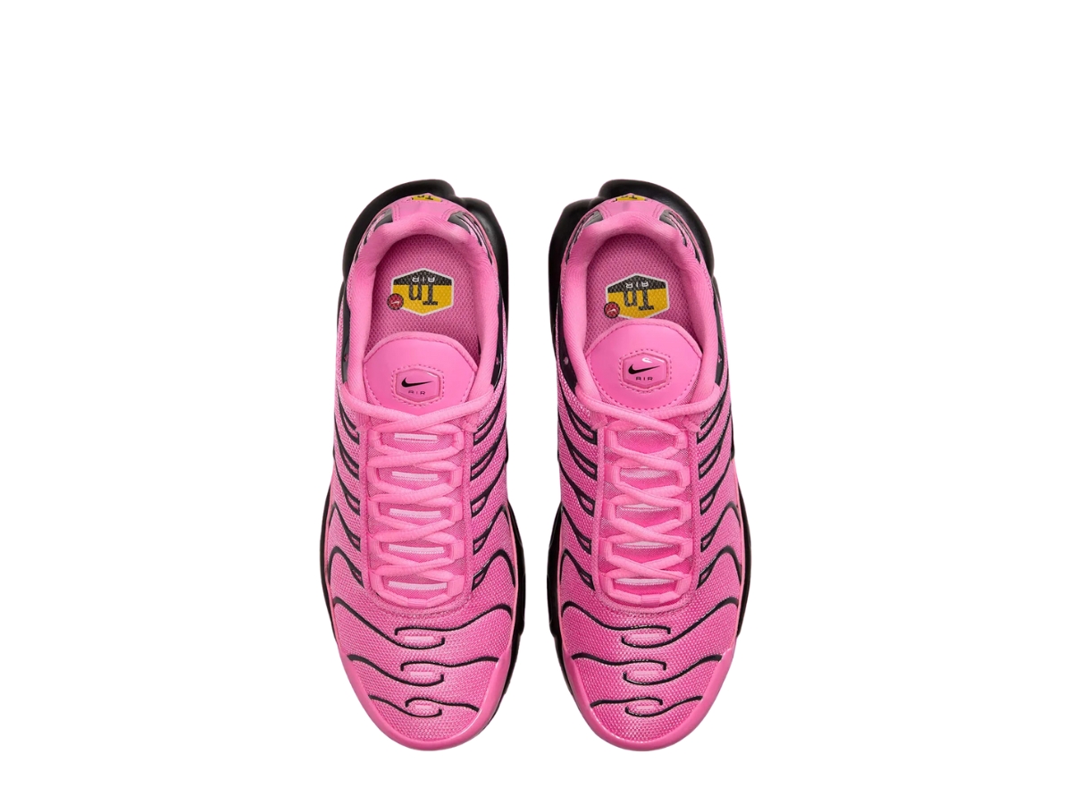 https://d2cva83hdk3bwc.cloudfront.net/nike-air-max-plus-pink-black-women-s-3.jpg