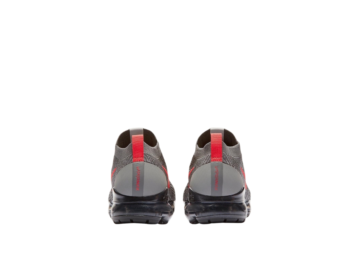 https://d2cva83hdk3bwc.cloudfront.net/nike-air-vapormax-flyknit-3-grey-track-red-5.jpg