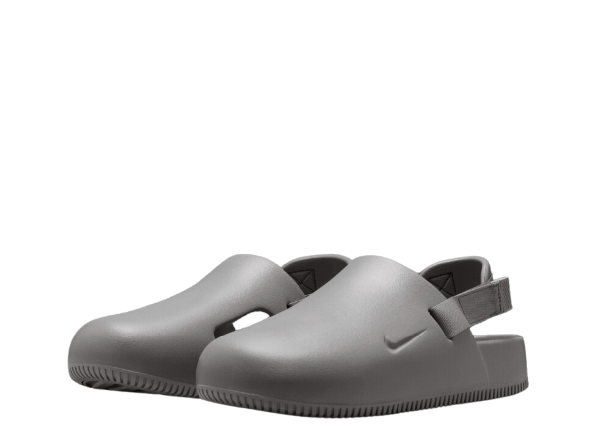 https://d2cva83hdk3bwc.cloudfront.net/nike-calm-mule-flat-pewter-3.jpg