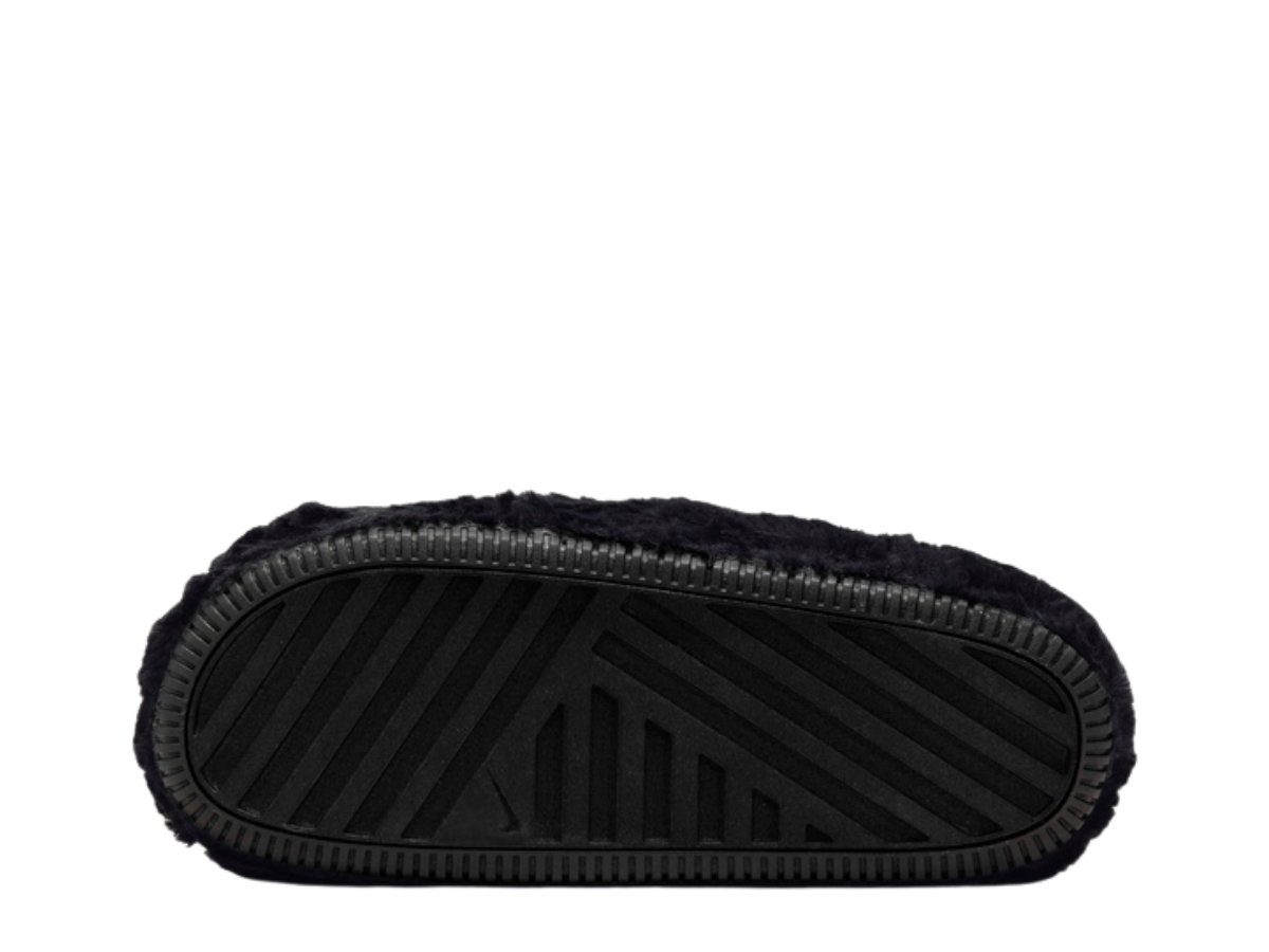 https://d2cva83hdk3bwc.cloudfront.net/nike-calm-mule-fuzzy-fur-black-w-5.jpg