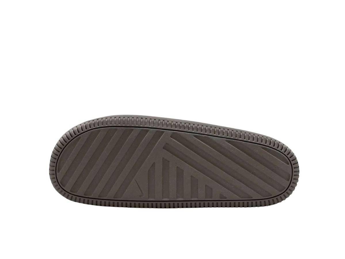 https://d2cva83hdk3bwc.cloudfront.net/nike-calm-slide-flat-pewter-5.jpg
