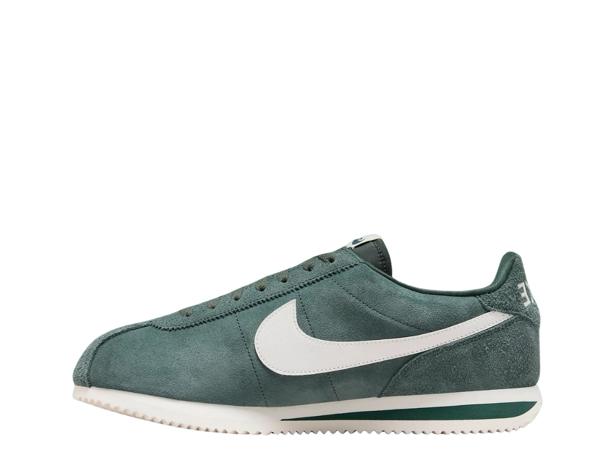 https://d2cva83hdk3bwc.cloudfront.net/nike-cortez-vintage-green-2.jpg