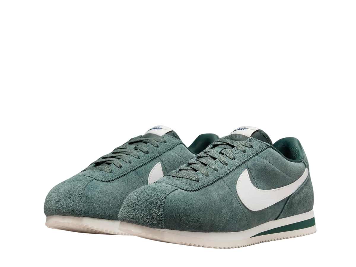 https://d2cva83hdk3bwc.cloudfront.net/nike-cortez-vintage-green-3.jpg