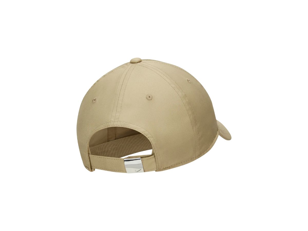 https://d2cva83hdk3bwc.cloudfront.net/nike-dri-fit-club-cap-neutral-olive-metallic-silver-2.jpg