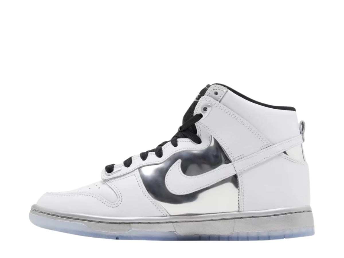 https://d2cva83hdk3bwc.cloudfront.net/nike-dunk-high-se-chrome--w--2.jpg