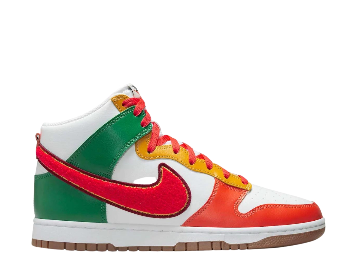 https://d2cva83hdk3bwc.cloudfront.net/nike-dunk-high-university-7-eleven-1.jpg