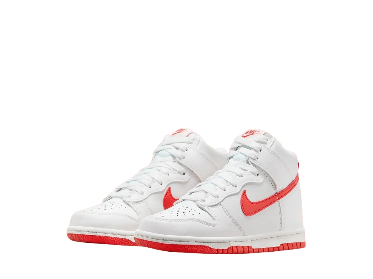 https://d2cva83hdk3bwc.cloudfront.net/nike-dunk-high-white-track-red--gs--3.jpg