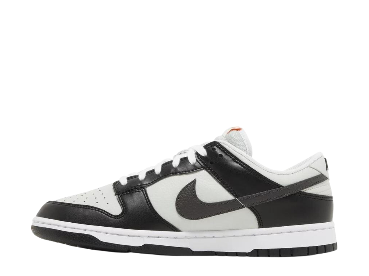 https://d2cva83hdk3bwc.cloudfront.net/nike-dunk-low-black-total-orange-mini-swoosh-2.jpg