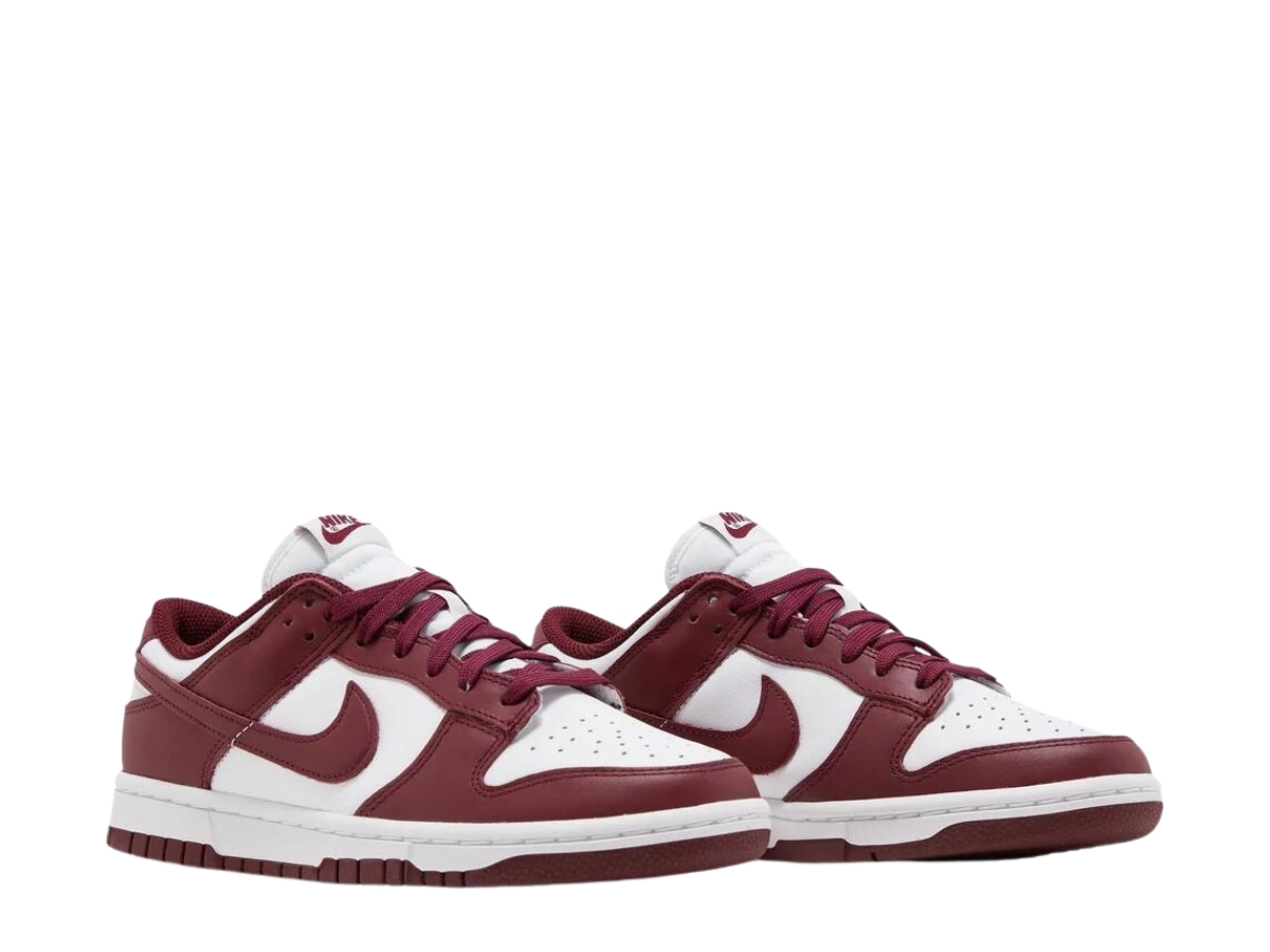 https://d2cva83hdk3bwc.cloudfront.net/nike-dunk-low-bordeaux--w--3.jpg
