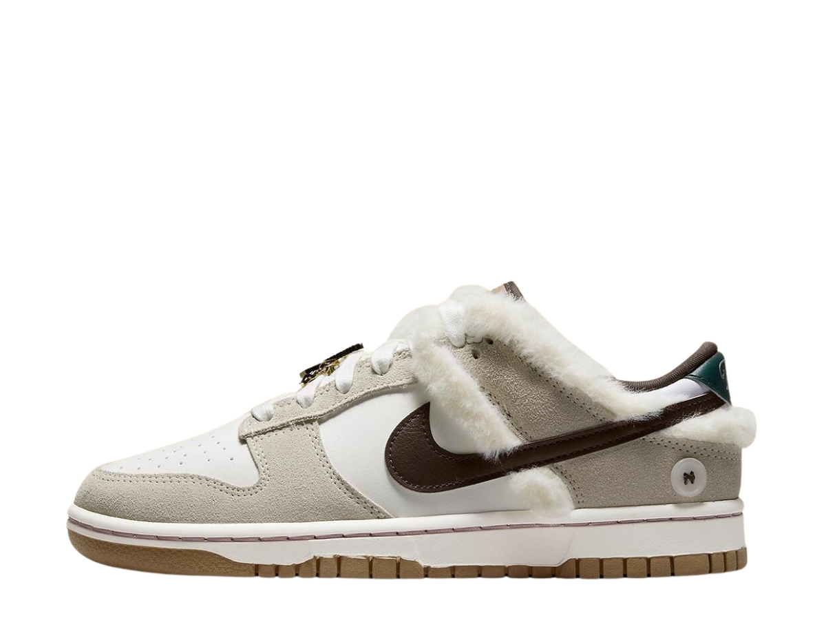 https://d2cva83hdk3bwc.cloudfront.net/nike-dunk-low-mink-and-jewels--w--2.jpg
