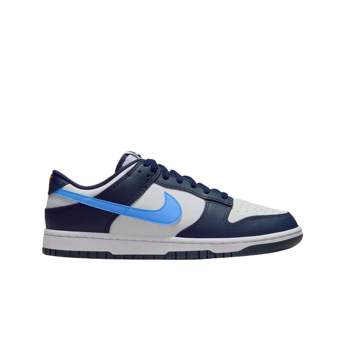 https://d2cva83hdk3bwc.cloudfront.net/nike-dunk-low-obsidian-white-2.jpg