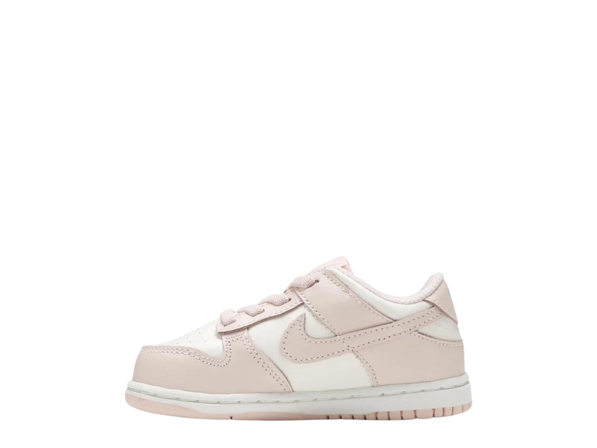 https://d2cva83hdk3bwc.cloudfront.net/nike-dunk-low-orange-pearl--td--2.jpg