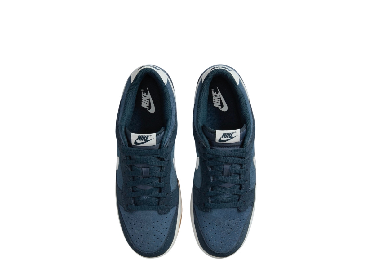 https://d2cva83hdk3bwc.cloudfront.net/nike-dunk-low-se-monsoon-blue-4.jpg