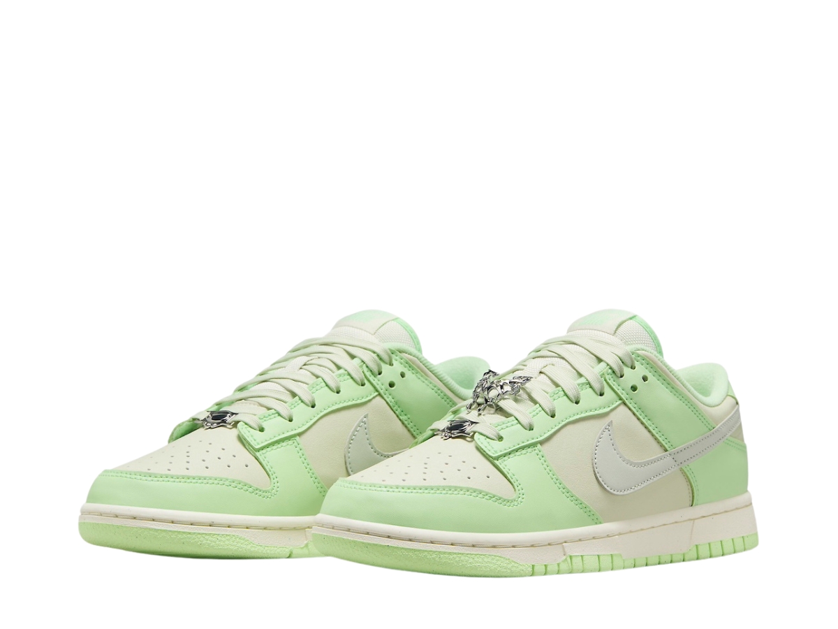 https://d2cva83hdk3bwc.cloudfront.net/nike-dunk-low-se-next-nature-sea-glass-w-3.jpg